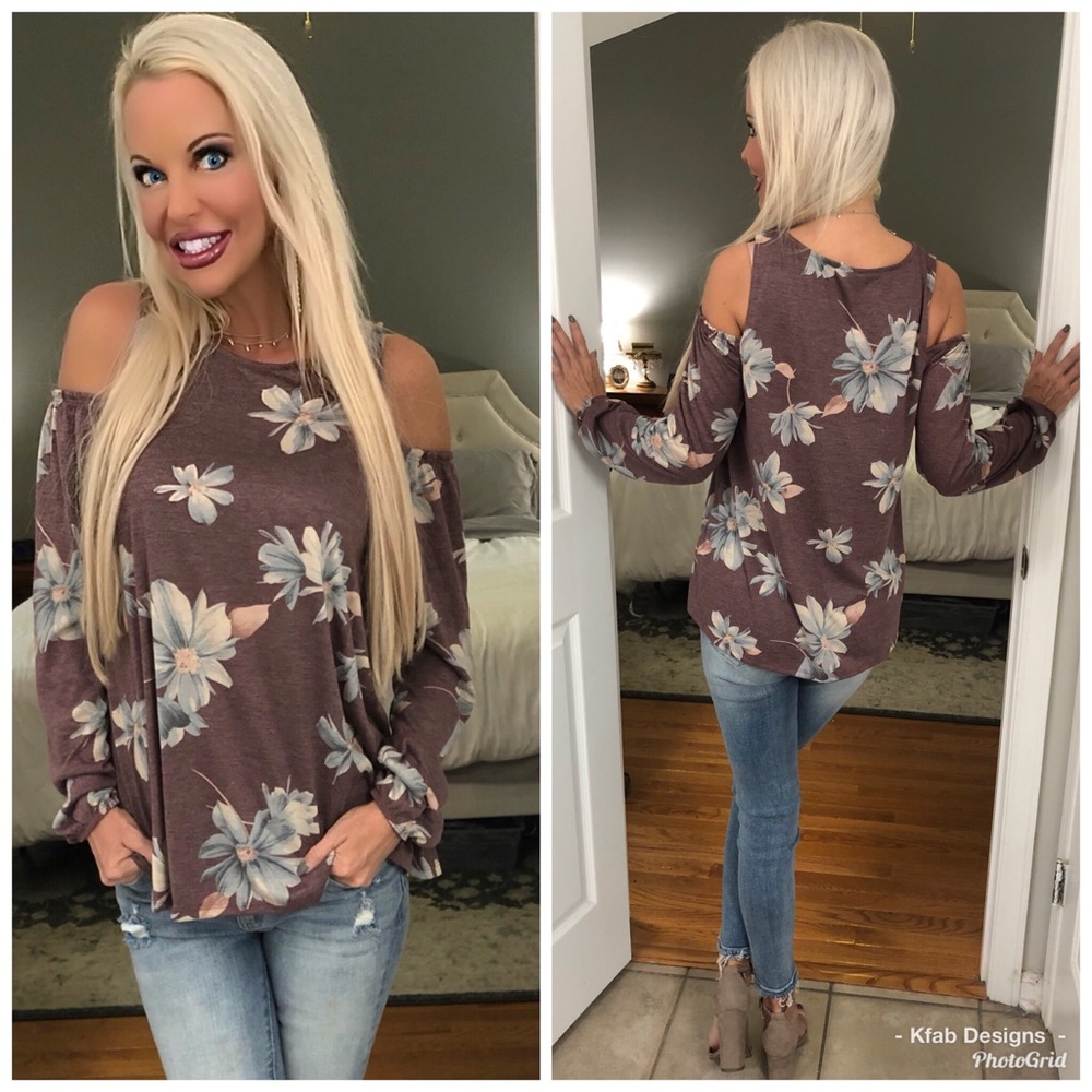 LAST 1!  🌸Long Sleeve Cold Shoulder Tunic!! - Picture 3 of 3